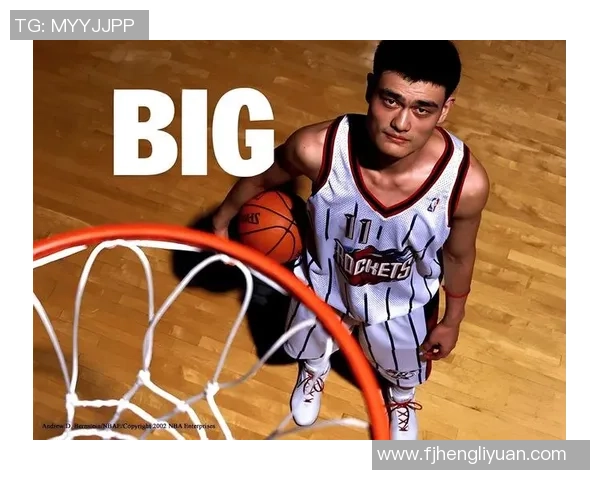 姚明的手大小究竟有多大让我们一起探秘这位篮球巨星的独特之处