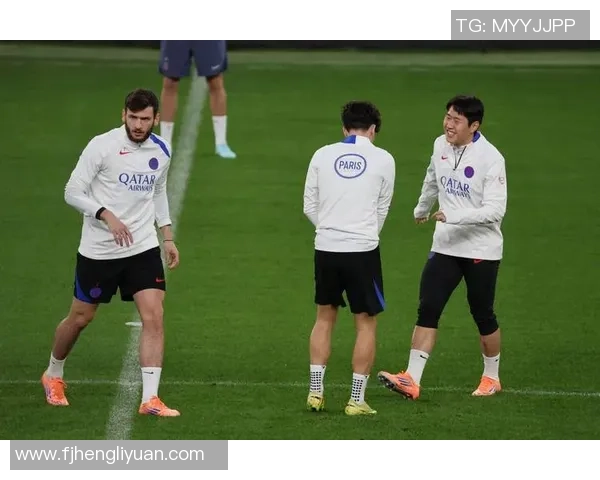 欧冠激战巴黎圣日耳曼大胜曼联五球狂潮引发全场沸腾数据深度解析